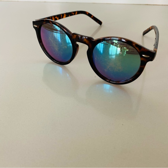 Round Black Brown Tan Tortoiseshell Plastic Blue Mirror Lens  display picture 2